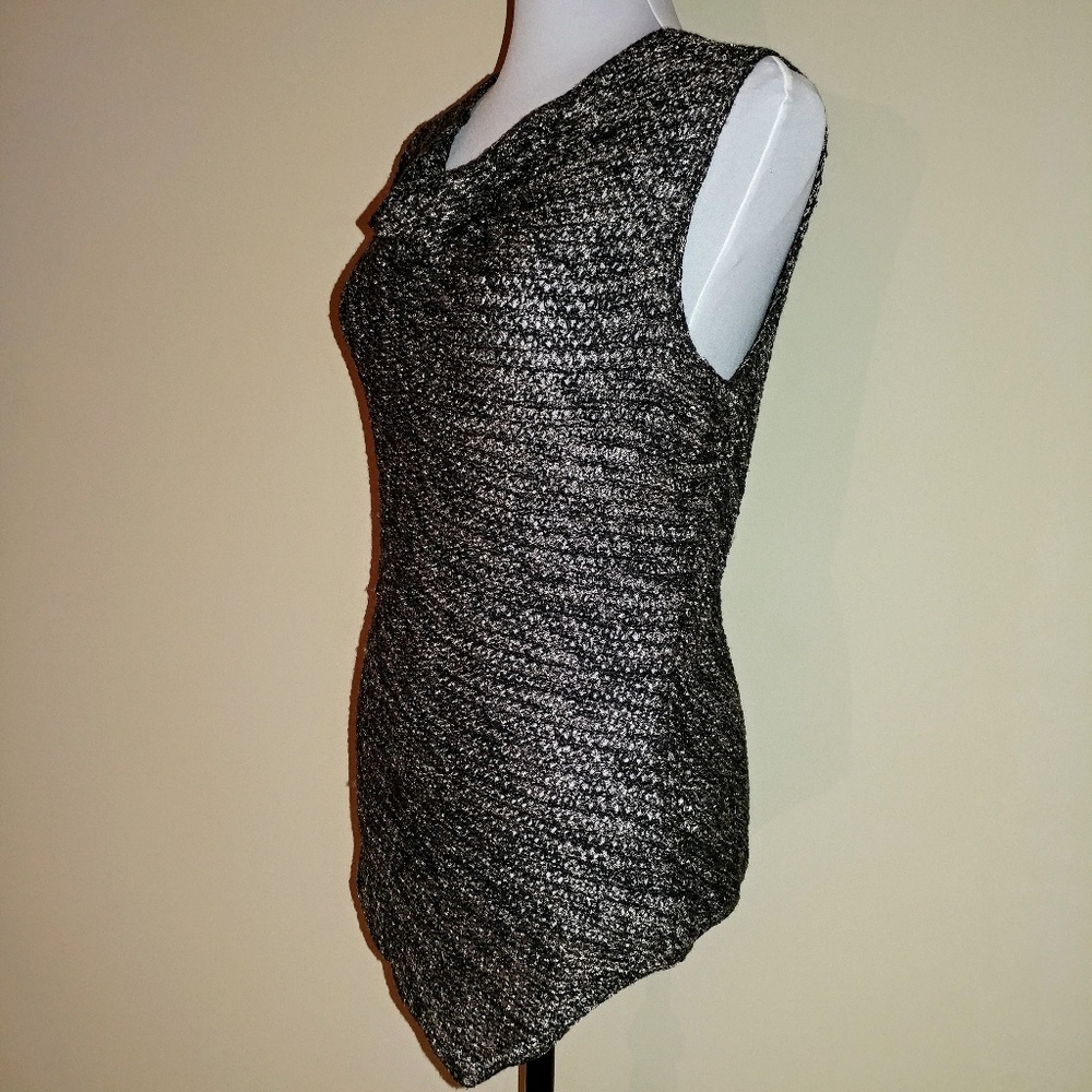 Anne Klein Sleeveless Loose Knit Top